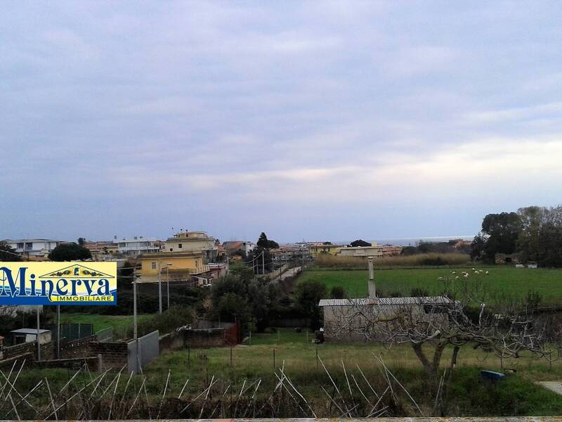 terreno edificabile in vendita ad Anzio in zona Anzio Colonia