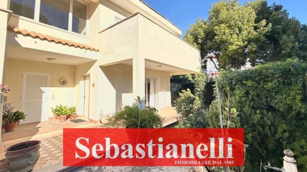 casa indipendente in vendita ad Anzio in zona Mare