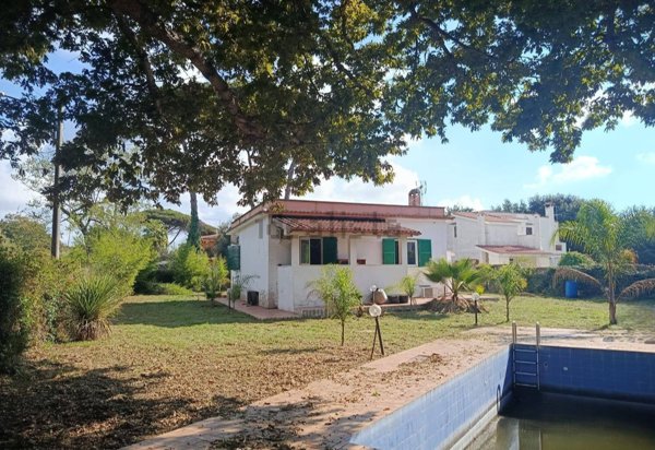 casa indipendente in vendita ad Anzio in zona Mare