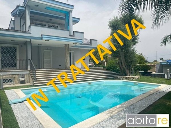 casa indipendente in vendita ad Anzio in zona Villa Claudia