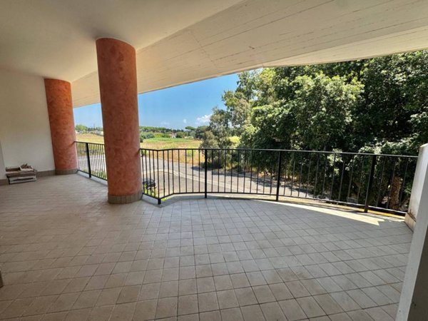 appartamento in vendita ad Anzio in zona Villa Claudia