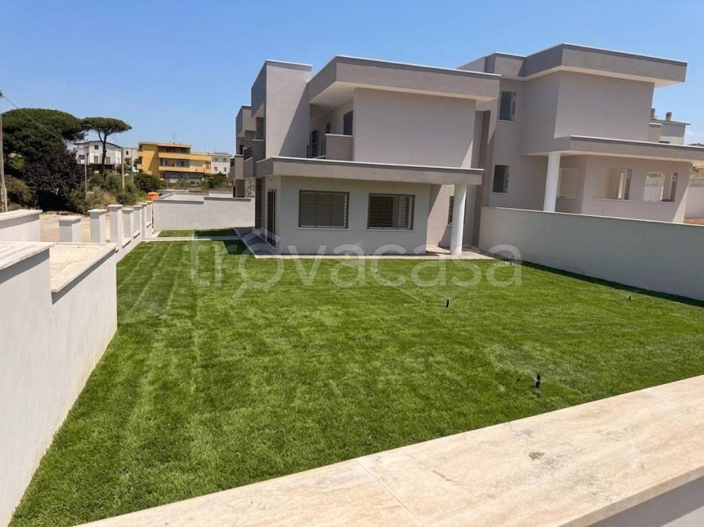 casa indipendente in vendita ad Anzio in zona Villa Claudia