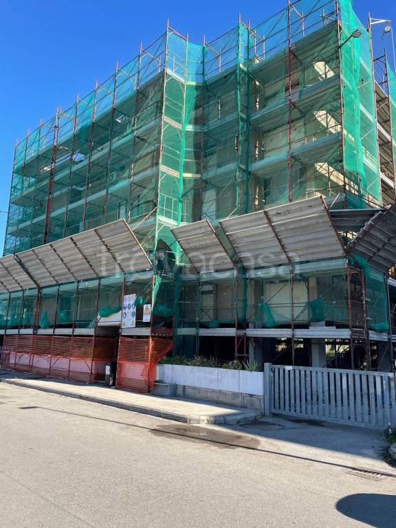 appartamento in vendita ad Anzio in zona Stazione