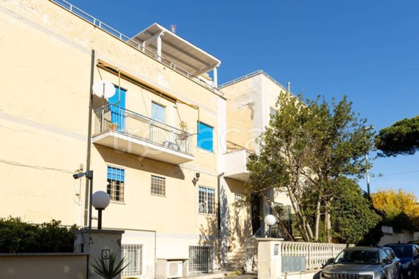 appartamento in vendita ad Anzio in zona Villa Claudia