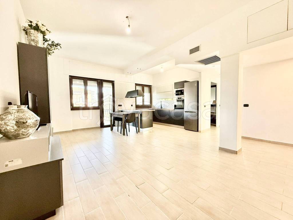 appartamento in vendita ad Anzio in zona Lido dei Pini