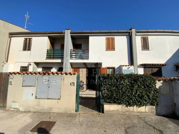 casa indipendente in vendita ad Anzio