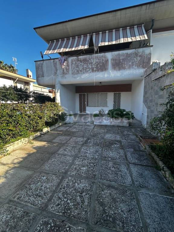 appartamento in vendita ad Anzio in zona Mare