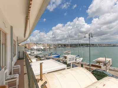 appartamento in vendita ad Anzio in zona Mare