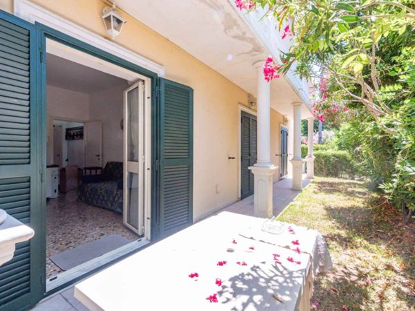 appartamento in vendita ad Anzio in zona Anzio Colonia