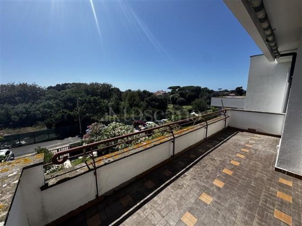 casa indipendente in vendita ad Anzio in zona Mare