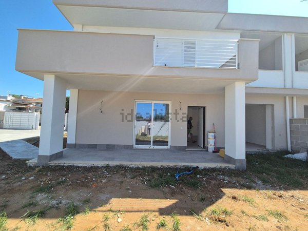 casa indipendente in vendita ad Anzio