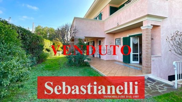 casa indipendente in vendita ad Anzio in zona Mare