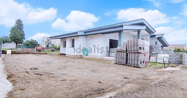 casa indipendente in vendita ad Anzio in zona Mare