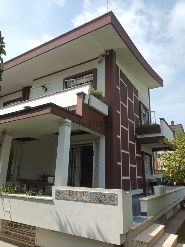 casa indipendente in vendita ad Anzio