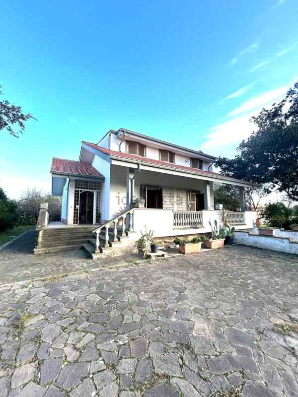 casa indipendente in vendita ad Anzio