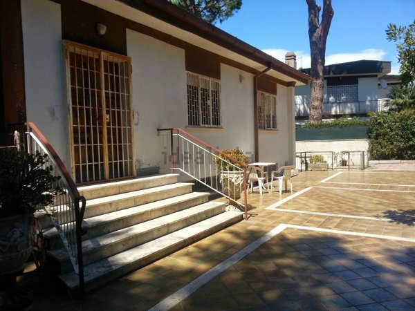 casa indipendente in vendita ad Anzio in zona Lido dei Pini