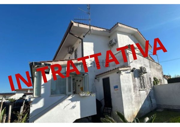 casa indipendente in vendita ad Anzio