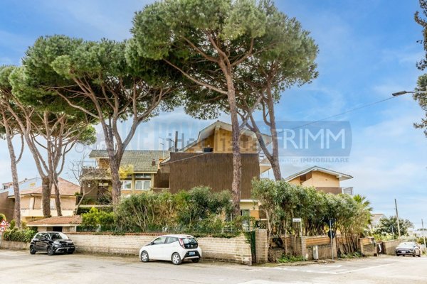 casa indipendente in vendita ad Anzio
