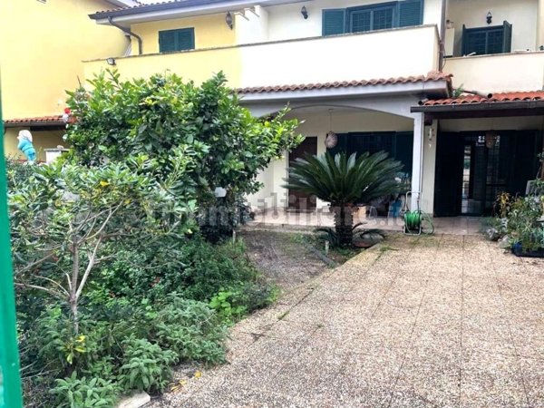 appartamento in vendita ad Anzio in zona Mare
