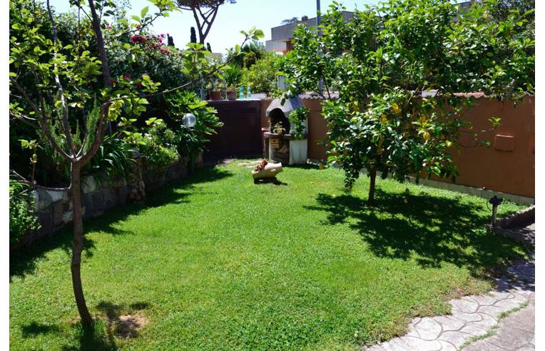 casa indipendente in vendita ad Anzio