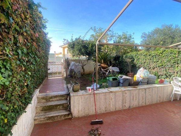casa indipendente in vendita ad Anzio in zona Cincinnato