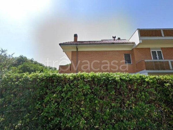 casa indipendente in vendita ad Anzio in zona Cincinnato