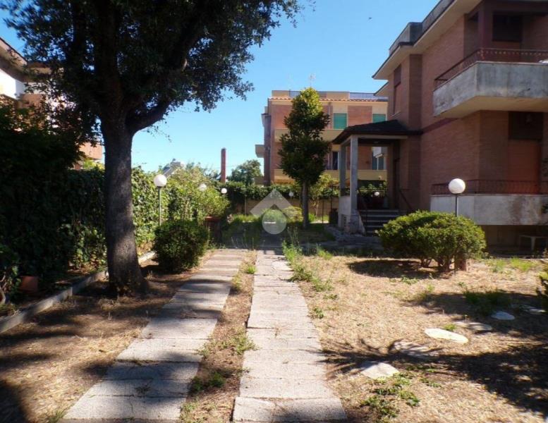 casa indipendente in vendita ad Anzio