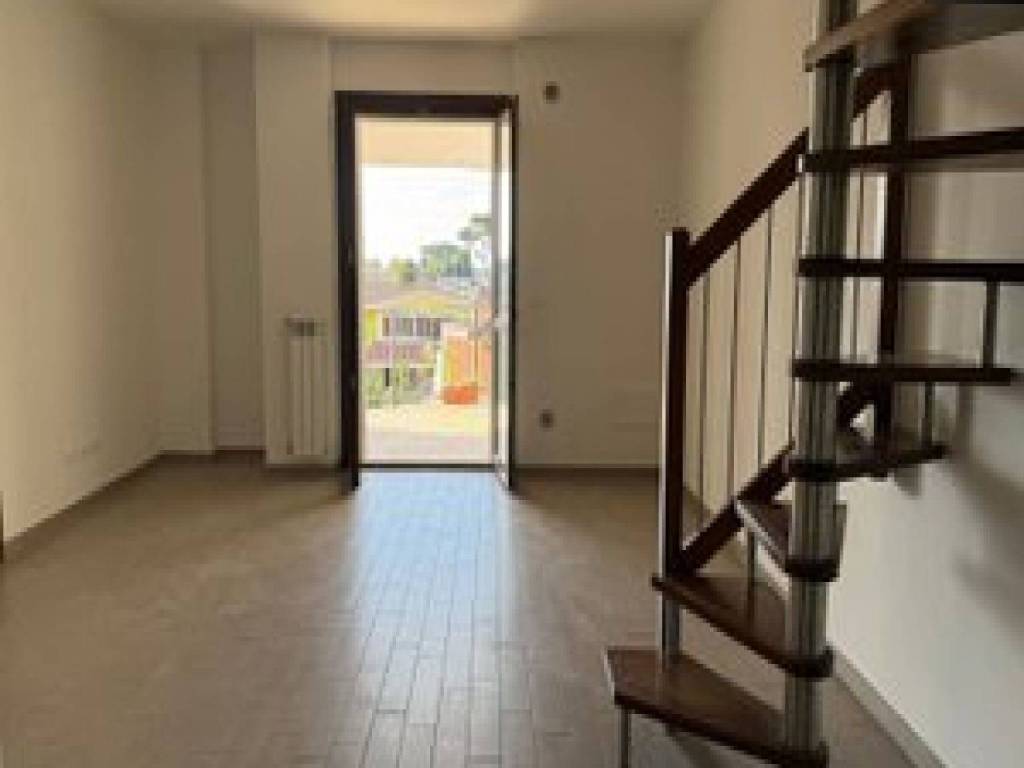 appartamento in vendita ad Anzio in zona Villa Claudia