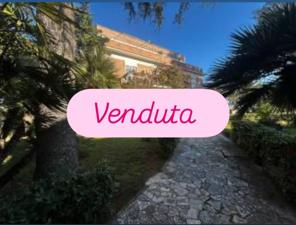 appartamento in vendita ad Anzio in zona Villa Claudia