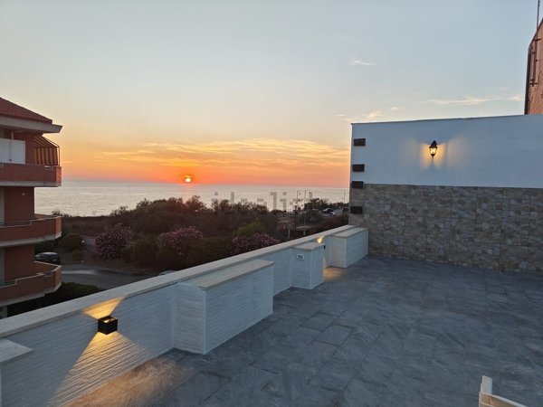 appartamento in vendita ad Anzio in zona Mare