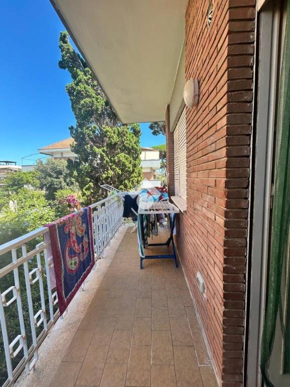 appartamento in vendita ad Anzio in zona Mare