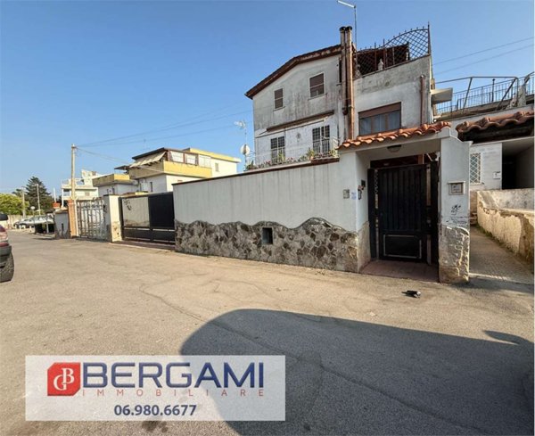 appartamento in vendita ad Anzio in zona Stazione