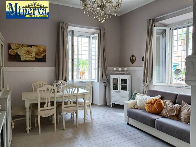 appartamento in vendita ad Anzio in zona Mare