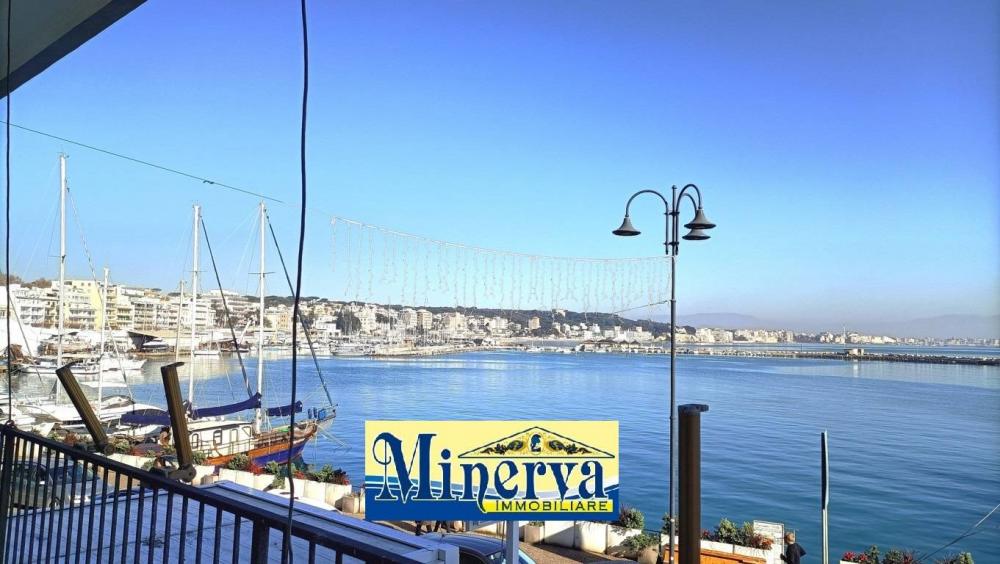 appartamento in vendita ad Anzio in zona Mare