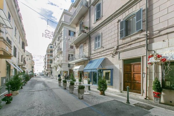 appartamento in vendita ad Anzio in zona Mare