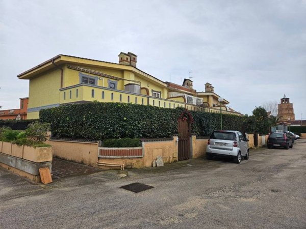 villa in vendita ad Anzio