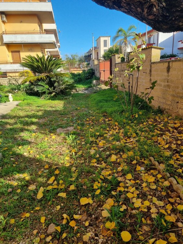 casa indipendente in vendita ad Anzio