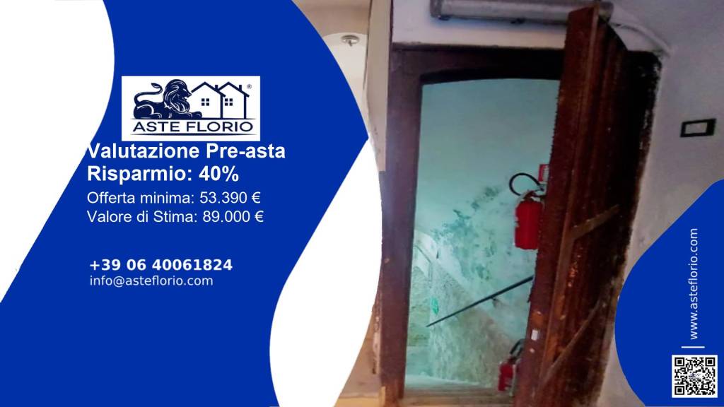 locale commerciale in vendita ad Anzio