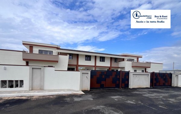 casa indipendente in vendita ad Anzio in zona Anzio Colonia