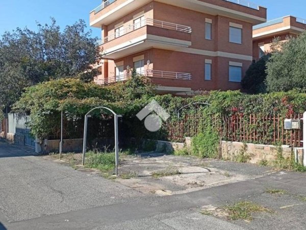 appartamento in vendita ad Anzio in zona Mare
