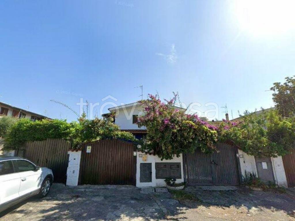 casa indipendente in vendita ad Anzio in zona Marechiaro