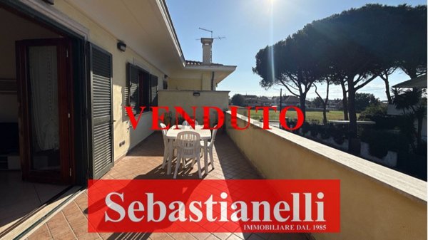 appartamento in vendita ad Anzio in zona Mare