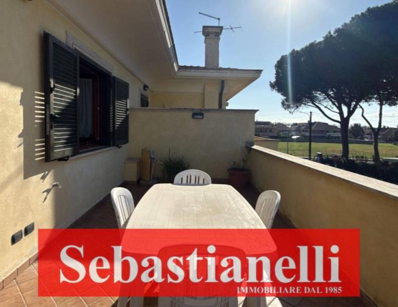 appartamento in vendita ad Anzio in zona Mare