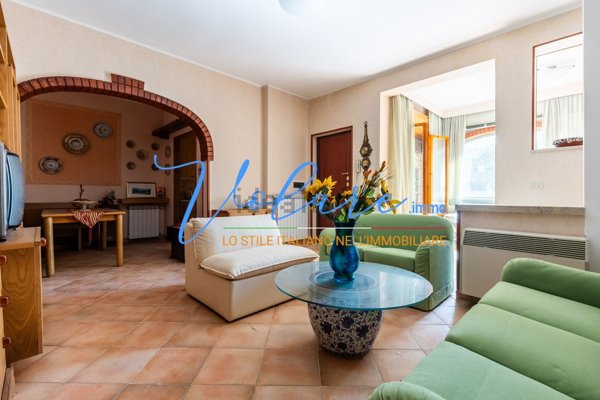 pentavano in vendita ad Anzio in zona Stazione