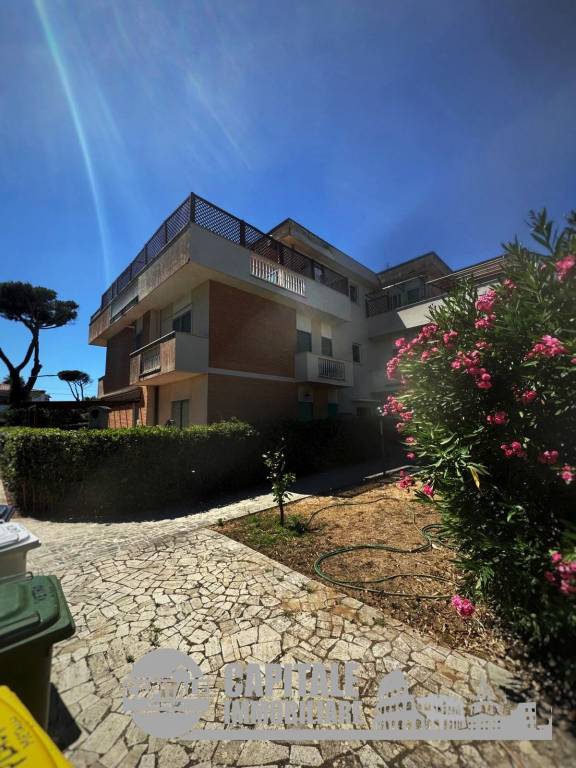 appartamento in vendita ad Anzio in zona Mare