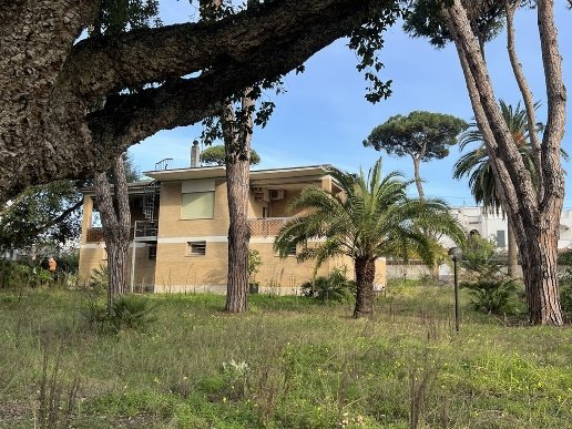casa indipendente in vendita ad Anzio in zona Mare
