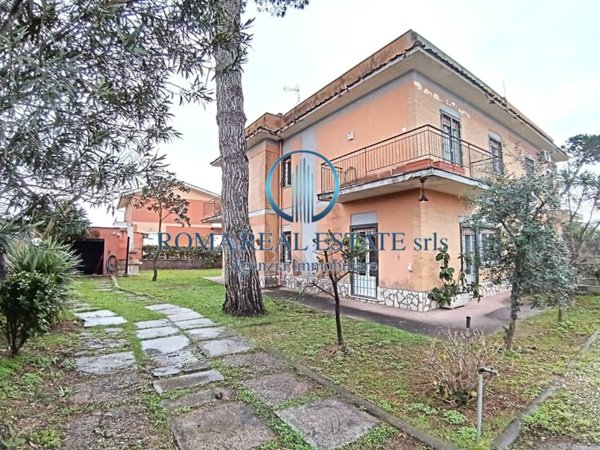 casa indipendente in vendita ad Anzio in zona Villa Claudia