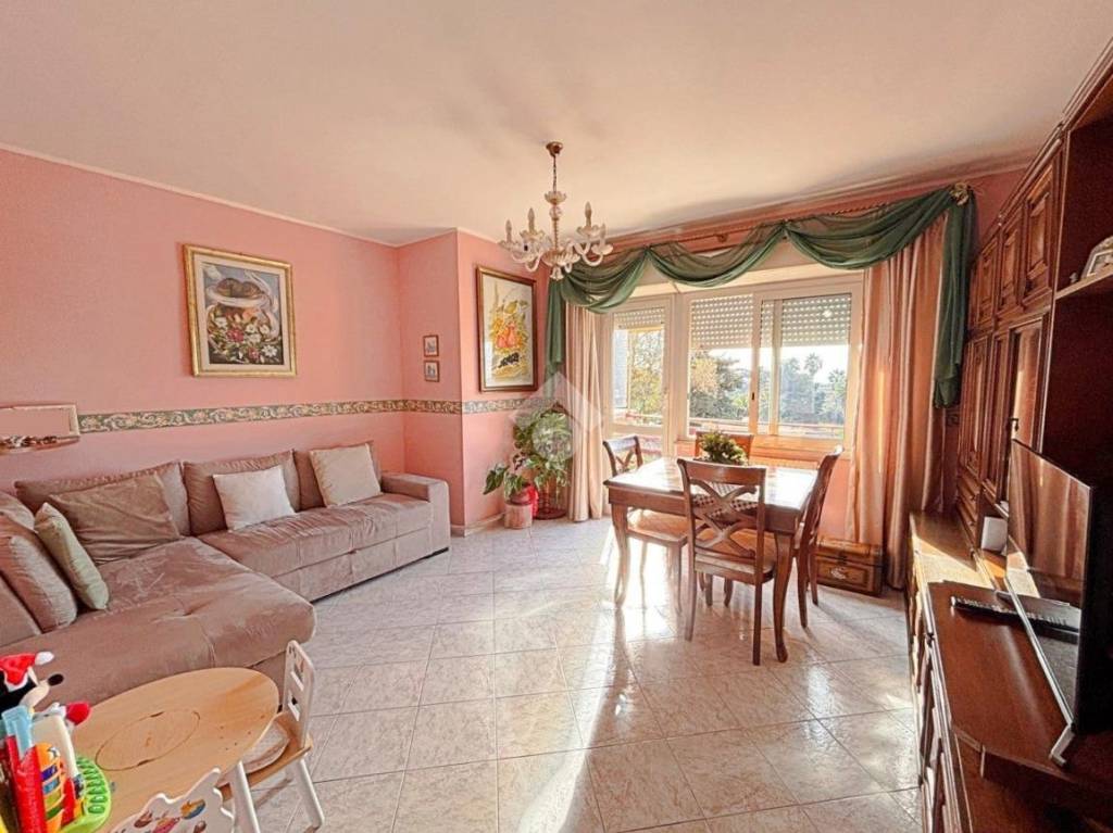 appartamento in vendita ad Anzio in zona Mare