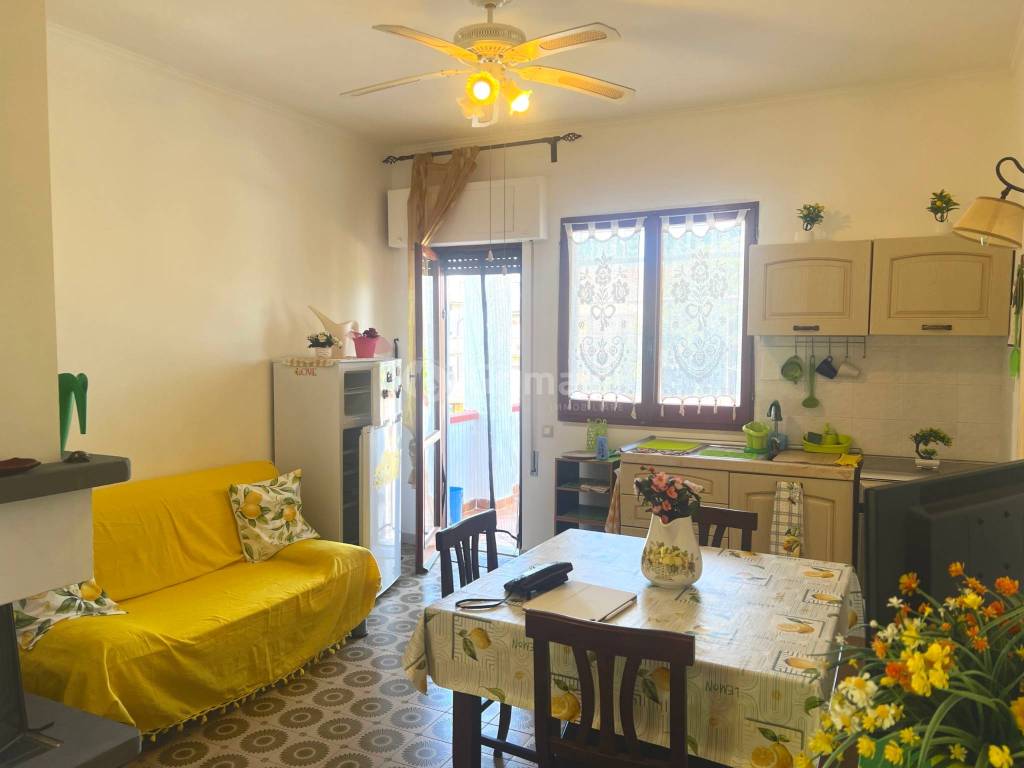 appartamento in vendita ad Anzio in zona Mare