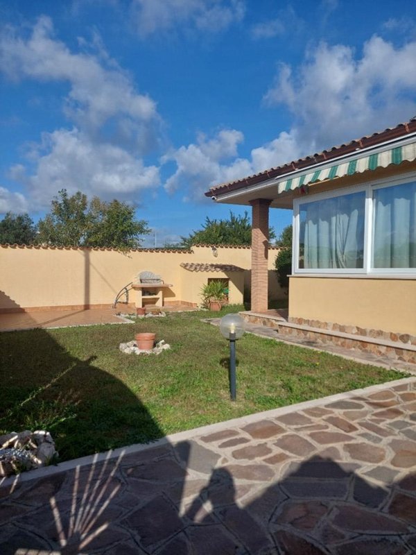 casa indipendente in vendita ad Anzio